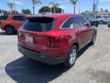 Used 2023 Kia Sorento LX image 3