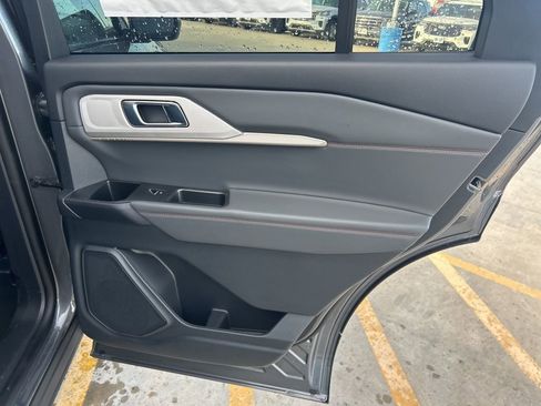 New 2026 Ford Explorer Active image 13