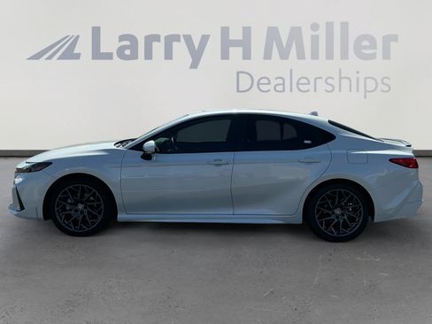 Used 2026 Toyota Camry XSE FWD image 2