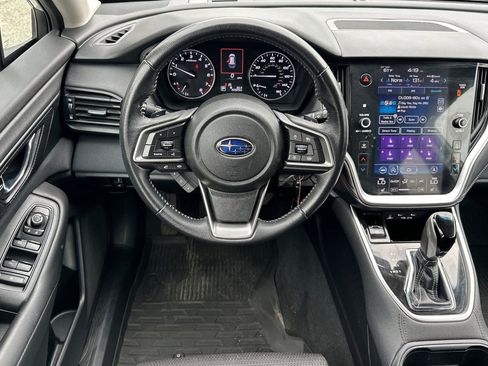Used 2022 Subaru Outback Premium AWD/4WD image 19