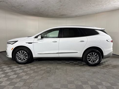 Certified 2024 Buick Enclave Premium AWD/4WD image 12