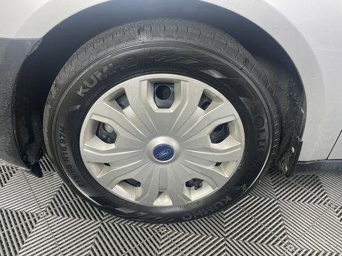 Used 2022 Ford Transit Connect XL image 11