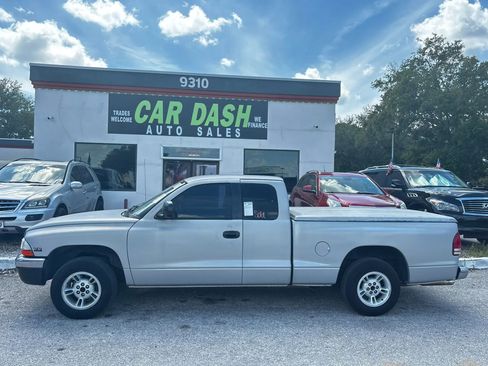 Used 2000 Dodge Dakota 2WD Club Cab image 3