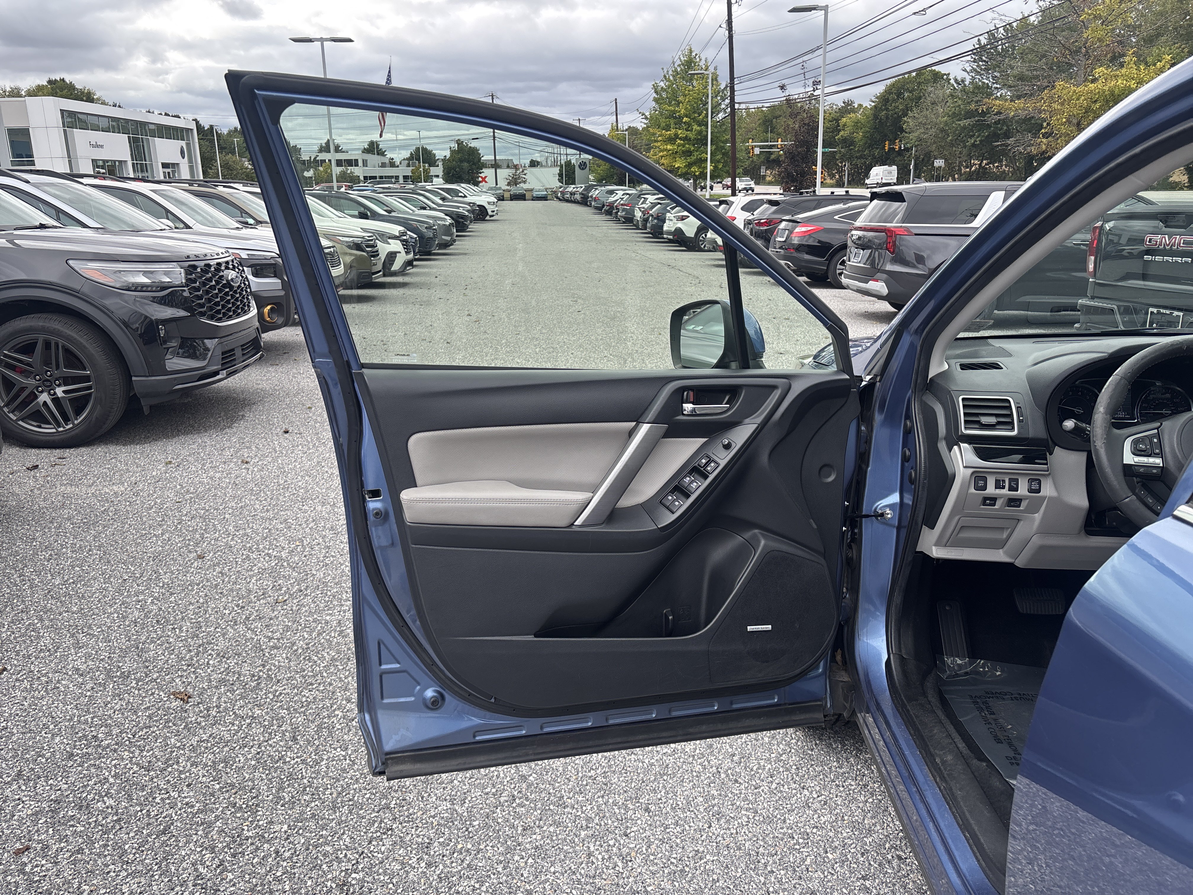 Used 2017 Subaru Forester 2.5i Limited AWD/4WD image 26