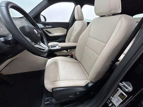 New 2025 BMW X1 xDrive28i w/ Premium Package image 29