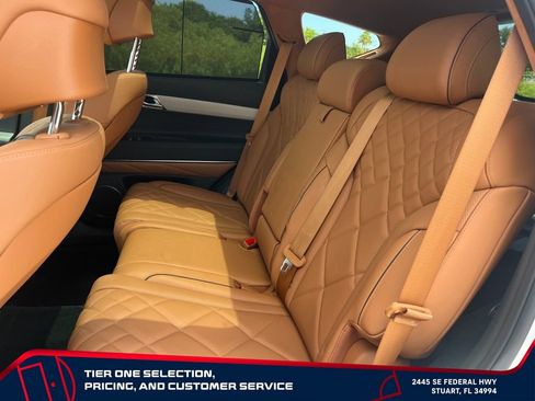 Used 2025 Genesis GV80 3.5T Prestige AWD/4WD image 32
