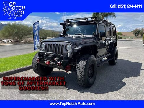Used 2017 Jeep Wrangler Unlimited Rubicon image 1