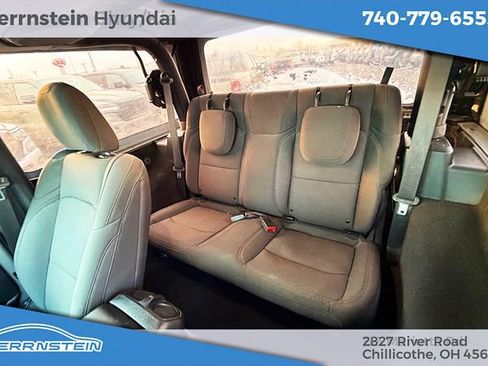 Used 2021 Jeep Wrangler Sport AWD/4WD image 15