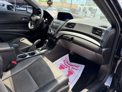 Used 2017 Acura ILX FWD image 15
