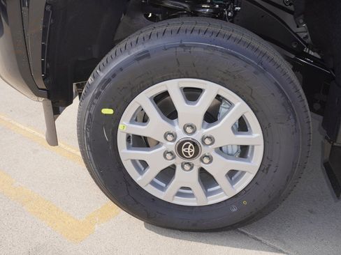 New 2025 Toyota Tacoma SR5 image 12