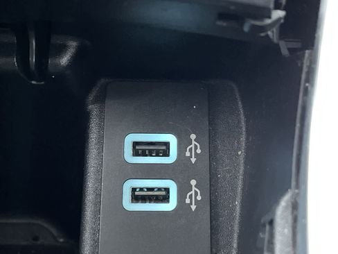 Used 2018 Ford Edge Titanium w/ Equipment Group 301A image 27