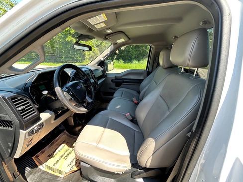 Used 2019 Ford F150 XL w/ Heavy-Duty Payload Package RWD image 11