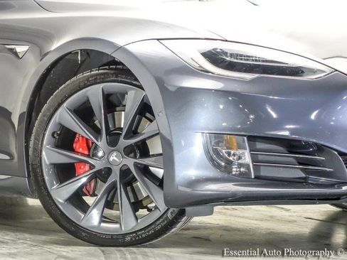 Used 2018 Tesla Model S P100D image 3