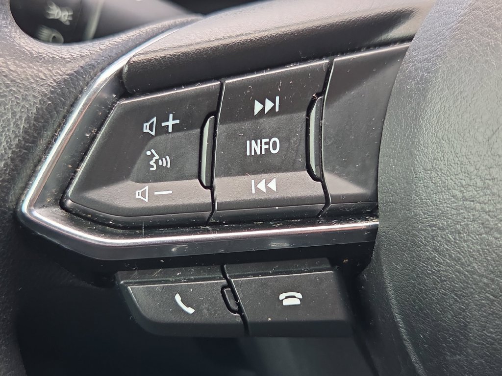 Used 2018 MAZDA MAZDA3 Sport w/ Preferred Equipment Package FWD image 31