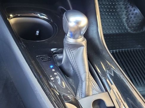 Certified 2019 Toyota C-HR XLE image 23