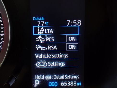 Used 2022 Toyota Corolla SE FWD image 3