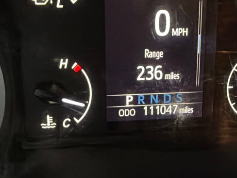 Used 2021 Toyota Sequoia Platinum RWD image 16
