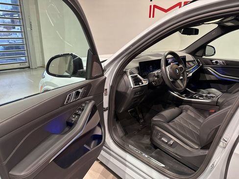 Used 2026 BMW X5 xDrive40i image 12