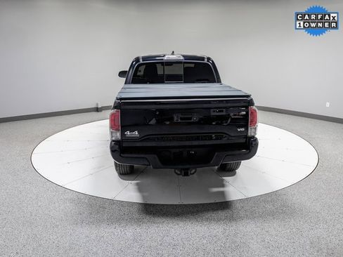 Used 2019 Toyota Tacoma Limited image 30
