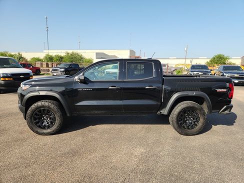 Used 2024 Chevrolet Colorado Trail Boss AWD/4WD image 4