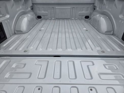 Certified 2025 Ford F150 Lariat w/ Equipment Group 501A Mid image 31