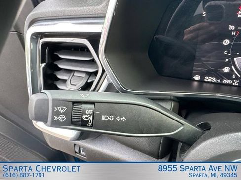 Used 2023 GMC Canyon Elevation w/ Elevation Premium Package AWD/4WD image 20