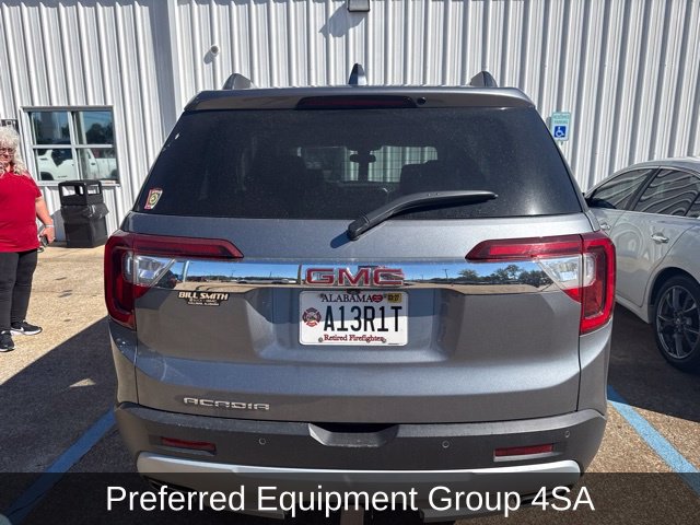 Used 2022 GMC Acadia SLT w/ Technology Package FWD image 6