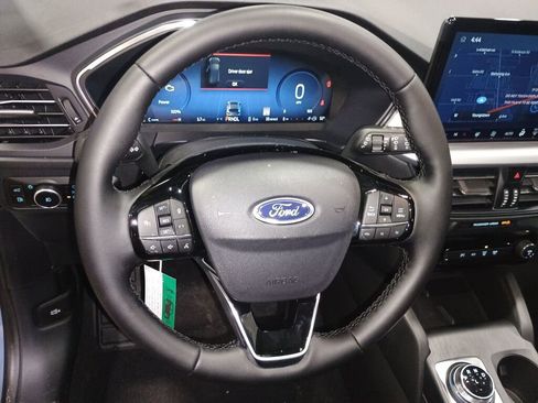 New 2026 Ford Escape SE w/ PHEV Premium Package image 12