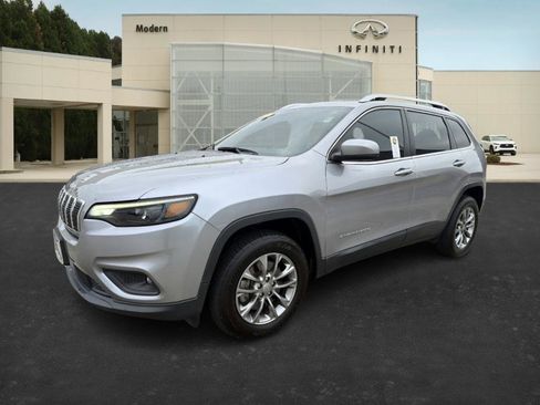 Used 2020 Jeep Cherokee Latitude Plus w/ Cold Weather Group image 1
