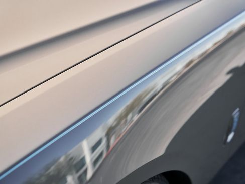 Used 2025 Rolls-Royce Ghost image 9