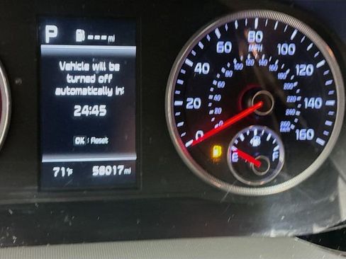 Used 2022 Kia K5 LXS image 12