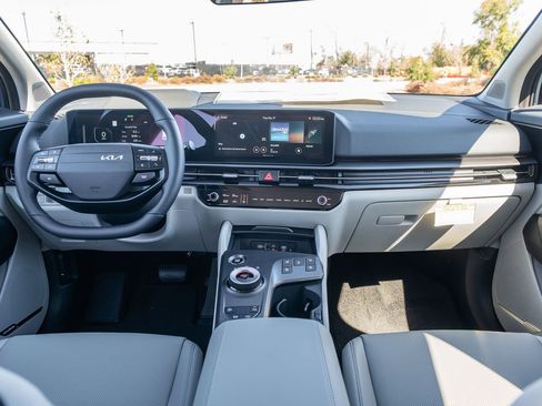 New 2026 Kia Sportage SX Prestige AWD/4WD image 17
