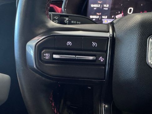 Certified 2023 GMC Canyon AT4X image 13