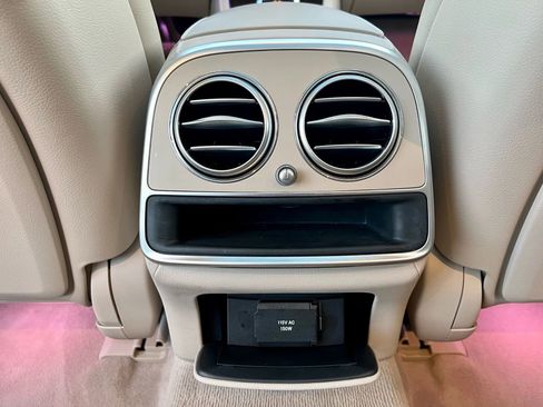 Used 2018 Mercedes-Benz S 450 4MATIC Sedan image 38