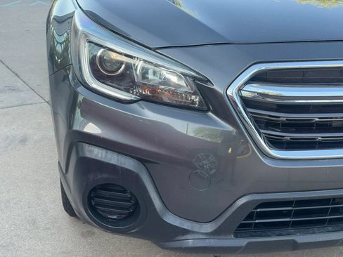 Used 2019 Subaru Outback 2.5i AWD/4WD image 41