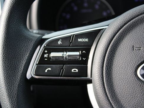 Used 2020 Kia Sportage LX image 14