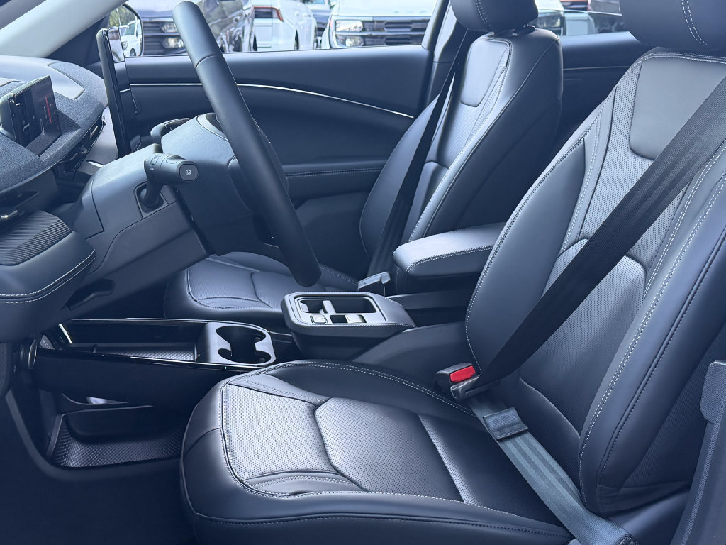 New 2026 Ford Mustang Mach-E Premium AWD/4WD image 18