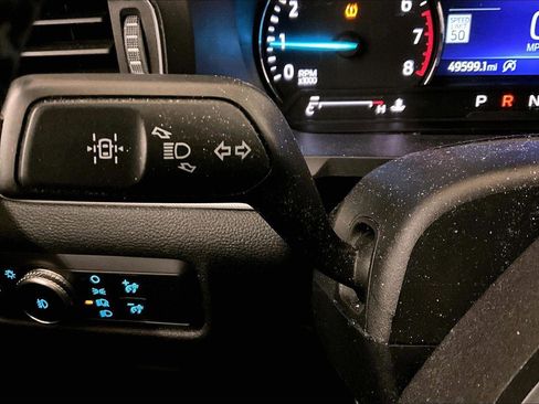 Used 2020 Ford Explorer XLT w/ Equipment Group 202A image 31