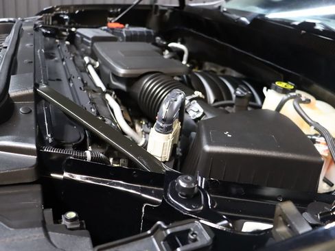 Used 2020 Chevrolet Silverado 1500 RST AWD/4WD image 69