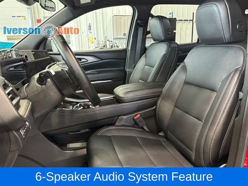 Used 2026 Chevrolet Traverse LT AWD/4WD image 17