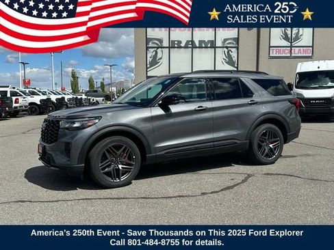 Used 2025 Ford Explorer ST-Line w/ ST-Line Street Pack AWD/4WD image 1