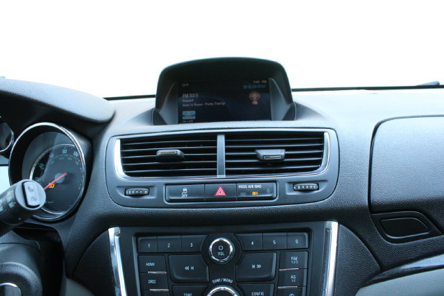 Used 2016 Buick Encore Convenience AWD/4WD image 14