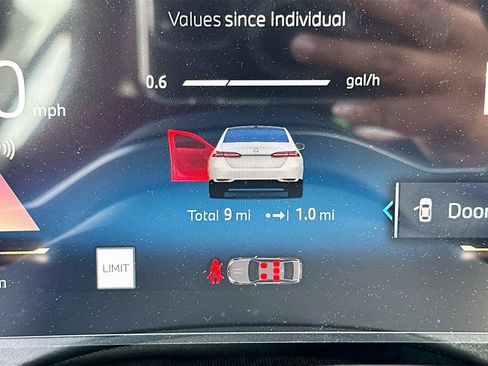 New 2026 BMW 530i w/ Premium Package image 9