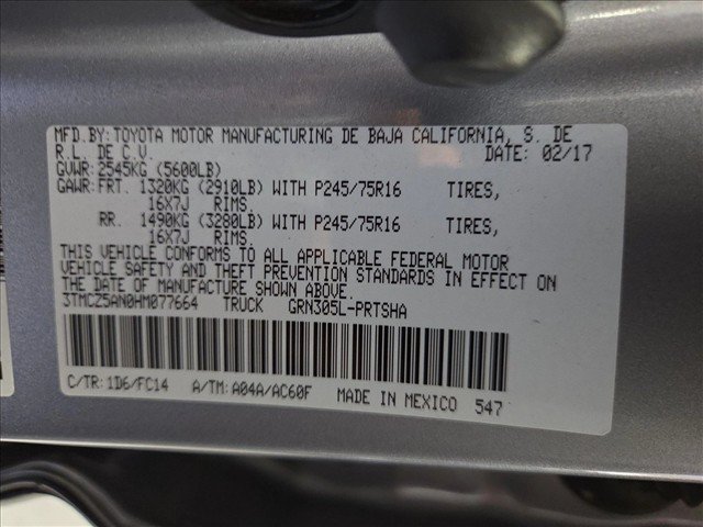Used 2017 Toyota Tacoma SR5 w/ Tow Package AWD/4WD image 21