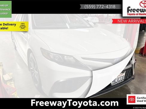 Certified 2024 Toyota Camry SE image 1