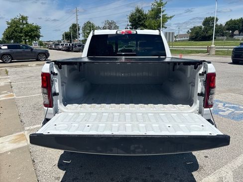 Used 2020 RAM 1500 Big Horn AWD/4WD image 35