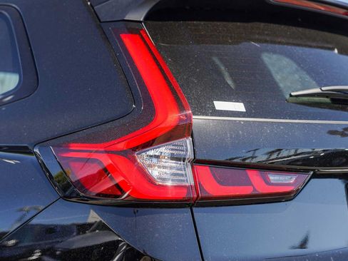Used 2026 Honda CR-V Sport image 9