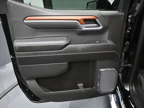Used 2022 GMC Sierra 1500 Denali AWD/4WD image 30