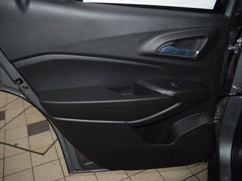 New 2026 Chevrolet Trax RS w/ Sunroof Package image 42