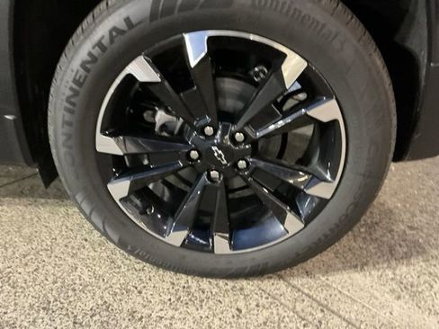 New 2026 Chevrolet Equinox RS w/ Convenience Package III image 12